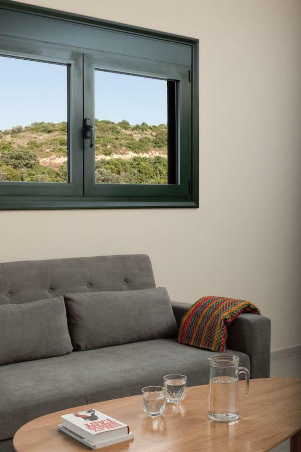 Agapi'S Home Roussospítion Eksteriør bilde